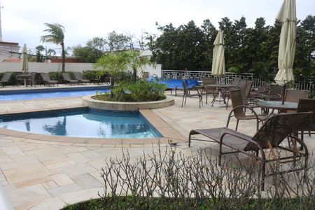 Apartamento à venda com 62m², 2 quartos e 1 vagaÁrea comum - Piscina