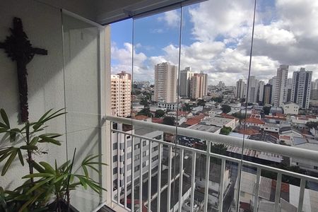 Apartamento à venda com 62m², 2 quartos e 1 vaga Apartamento à venda com 62m², 2 quartos e 1 vagaVaranda