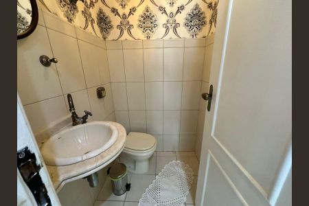 Apartamento para alugar com 300m², 4 quartos e 2 vagasLavabo