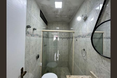 Apartamento para alugar com 300m², 4 quartos e 2 vagasBanheiro do Quarto 2