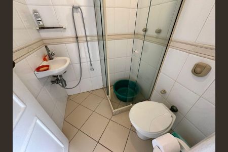 Apartamento para alugar com 300m², 4 quartos e 2 vagasBanheiro de serviço