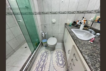Apartamento para alugar com 300m², 4 quartos e 2 vagasBanheiro do Quarto 1