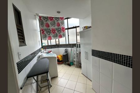 Apartamento para alugar com 300m², 4 quartos e 2 vagasÁrea de Serviço