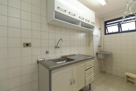 Apartamento para alugar com 29m², 0 quarto e sem vaga Apartamento para alugar com 29m², 0 quarto e sem vagaCozinha e Área de Serviço