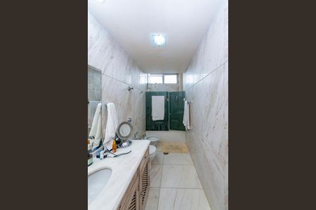 Apartamento à venda com 265m², 4 quartos e 2 vagasBanheiro Social