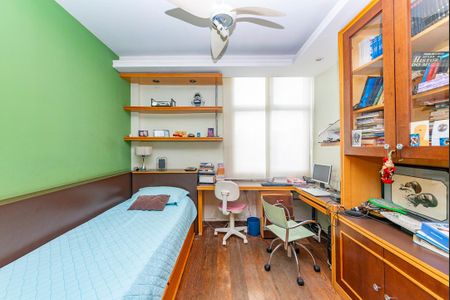 Apartamento à venda com 265m², 4 quartos e 2 vagasQuarto 2