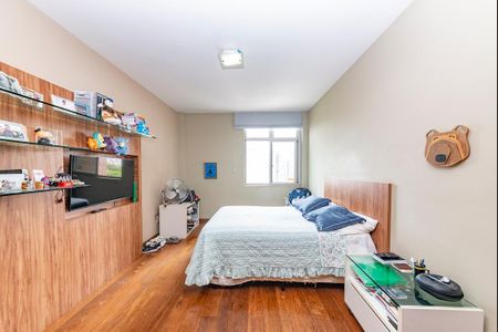 Apartamento à venda com 265m², 4 quartos e 2 vagasQuarto 4