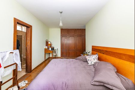 Apartamento à venda com 265m², 4 quartos e 2 vagasSuíte