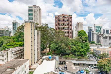 Apartamento à venda com 265m², 4 quartos e 2 vagasSala 1