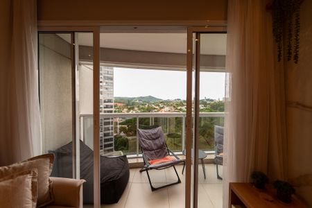 Varanda de apartamento para alugar com 2 quartos, 70m² em Melville Empresarial Ii, Barueri