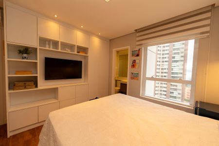 Apartamento para alugar com 70m², 2 quartos e 1 vaga Apartamento para alugar com 70m², 2 quartos e 1 vagaSuite