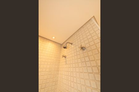 Apartamento para alugar com 70m², 2 quartos e 1 vaga Apartamento para alugar com 70m², 2 quartos e 1 vagaBanheiro