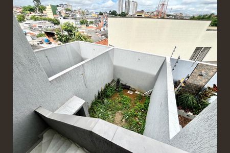 Casa para alugar com 135m², 2 quartos e 4 vagasEscada