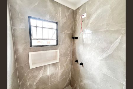 Casa para alugar com 135m², 2 quartos e 4 vagasBanheiro da Suíte 2