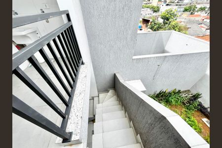 Casa para alugar com 135m², 2 quartos e 4 vagasEscada
