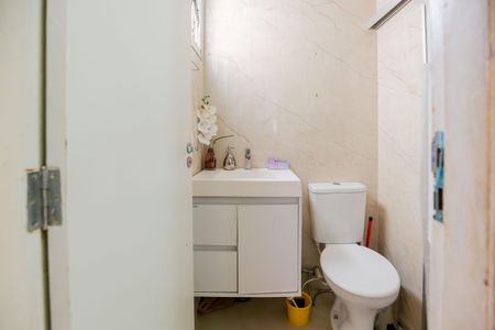 Apartamento à venda com 50m², 2 quartos e 1 vaga Apartamento à venda com 50m², 2 quartos e 1 vagaBanheiro