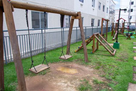 Apartamento para alugar com 47m², 2 quartos e 1 vagaÁrea comum - Playground