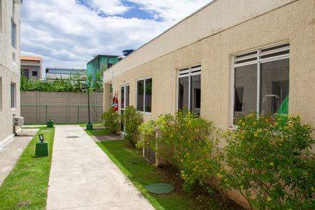 Apartamento para alugar com 47m², 2 quartos e 1 vagaÁrea comum - Salão de festas