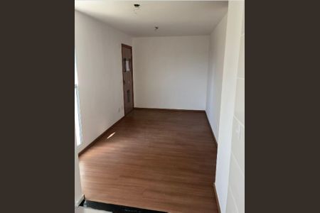 Sala de apartamento para alugar com 2 quartos, 40m² em Jardim Alvorada, Nova Iguaçu