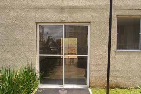 Apartamento à venda com 41m², 2 quartos e sem vaga Apartamento à venda com 41m², 2 quartos e sem vagaÁrea Comum