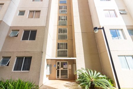 Apartamento à venda com 41m², 2 quartos e sem vaga Apartamento à venda com 41m², 2 quartos e sem vagaFachada