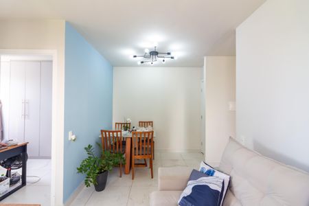 Sala  de apartamento à venda com 2 quartos, 41m² em Jardim do Lago, Osasco