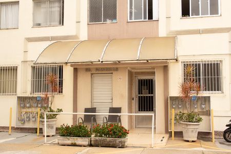 Apartamento à venda com 65m², 2 quartos e 1 vaga Apartamento à venda com 65m², 2 quartos e 1 vagaFachada