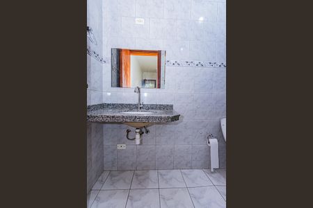 Casa à venda com 170m², 3 quartos e 3 vagas Casa à venda com 170m², 3 quartos e 3 vagasBanheiro suite