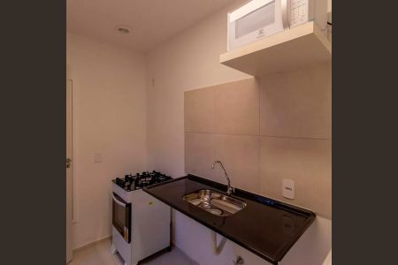 Apartamento para alugar com 24m², 1 quarto e sem vagaÁrea comum - Salão de festas