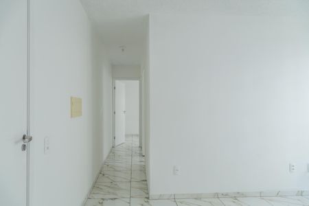 Apartamento para alugar com 43m², 2 quartos e sem vaga Apartamento para alugar com 43m², 2 quartos e sem vagaCorredor