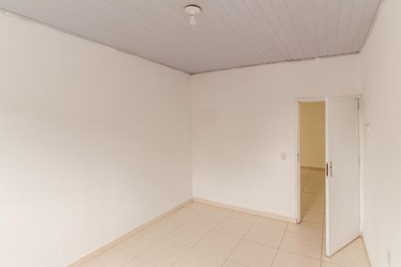 Quarto de casa para alugar com 1 quarto, 60m² em Sítio do Piqueri, São Paulo