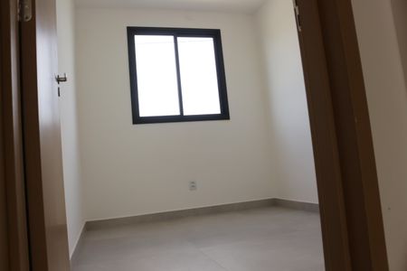 Casa de Condomínio para alugar com 3 quartos, 253m² em Conjunto Residencial Storil, Aparecida de Goiânia