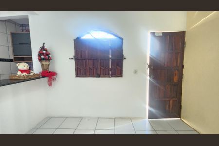 Sala  de casa para alugar com 2 quartos, 48m² em Boca do Rio, Salvador