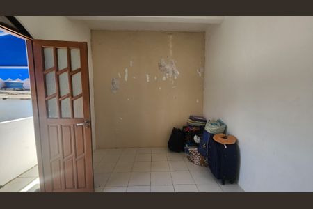 Quarto 1 de casa para alugar com 2 quartos, 48m² em Boca do Rio, Salvador