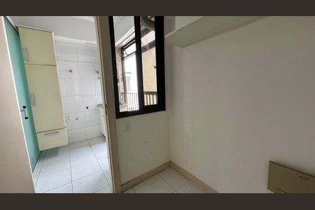 Apartamento para alugar com 198m², 3 quartos e 3 vagasQuarto de Serviço