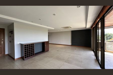 Apartamento para alugar com 198m², 3 quartos e 3 vagasSala
