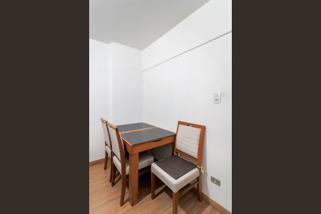 Apartamento à venda com 42m², 1 quarto e 1 vagaSala