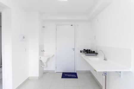 Apartamento para alugar com 34m², 1 quarto e sem vaga Apartamento para alugar com 34m², 1 quarto e sem vagaSala - Cozinha