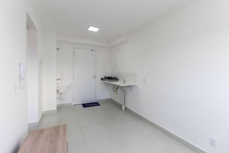 Apartamento para alugar com 34m², 1 quarto e sem vaga Apartamento para alugar com 34m², 1 quarto e sem vagaSala - Cozinha