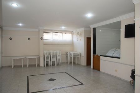 Apartamento à venda com 94m², 3 quartos e 2 vagas Apartamento à venda com 94m², 3 quartos e 2 vagasÁrea comum - Salão de festas