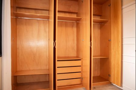 Apartamento à venda com 94m², 3 quartos e 2 vagasQuarto 2