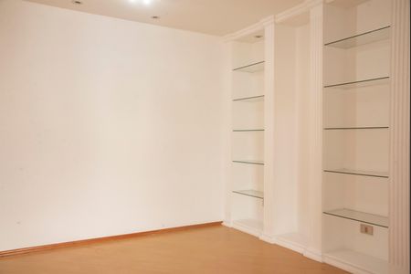 Apartamento à venda com 94m², 3 quartos e 2 vagasSala