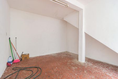 Casa de condomínio à venda com 102m², 2 quartos e 2 vagasQuintal