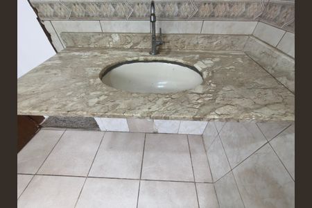 Casa para alugar com 200m², 3 quartos e sem vagaBanheiro