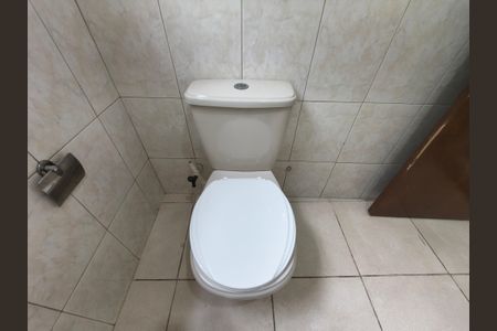 Casa para alugar com 200m², 3 quartos e sem vagaBanheiro