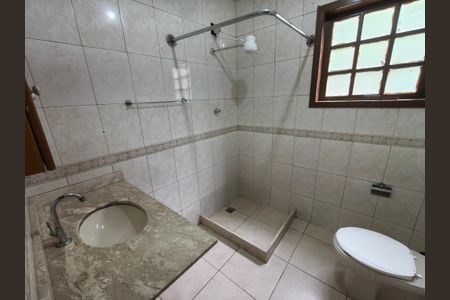 Casa para alugar com 200m², 3 quartos e sem vagaBanheiro
