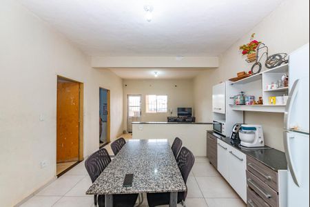 Casa para alugar com 1000m², 3 quartos e 7 vagasSala