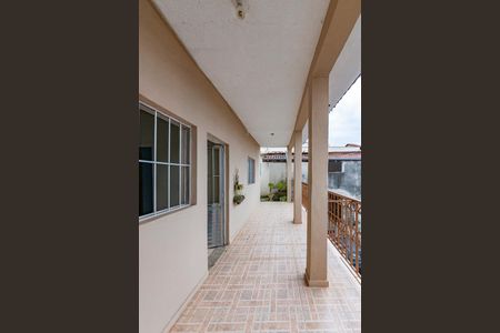 Varanda de casa para alugar com 3 quartos, 1000m² em Aparecida, Belo Horizonte
