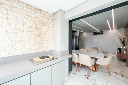 Apartamento para alugar com 62m², 1 quarto e 1 vagaSacada