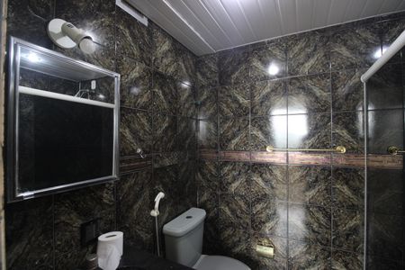 Apartamento para alugar com 62m², 2 quartos e 1 vagaBanheiro da suíte 